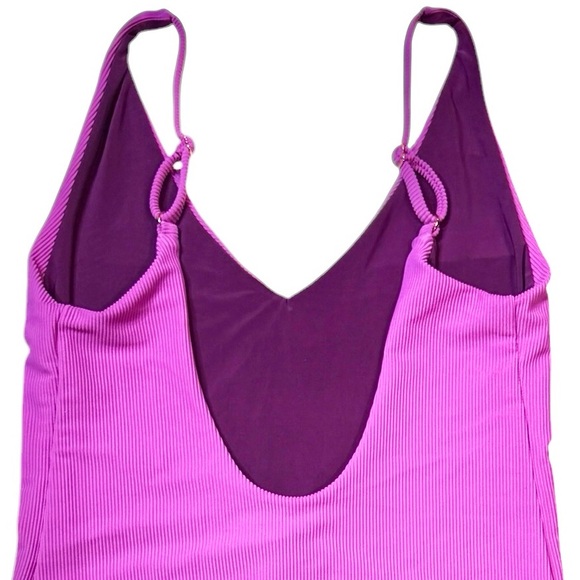 Beach Riot Reese Scoopback One-Piece Swimsuit - Picture 8 of 15